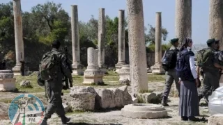 إصابة برصاص الاحتلال والاعتداء على ثلاثة مواطنين بينهم طفل وفتاة خلال اقتحام سبسطية