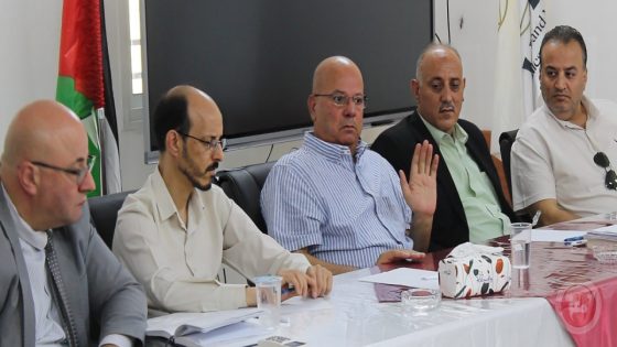 اتحاد صناعة الحجر في بيت لحم والخليل يعقد اجتماعا بخصوص “القضايا الضريبية”