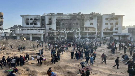 مجمع الشفاء يعلن توقف خدمة غسيل الكلى