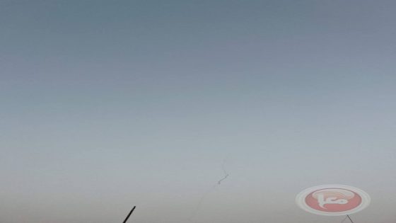 الاحتلال يعلن اعتراض صاروخين أطلقا من جنوب القطاع