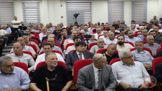 ما هي مطالب تجار الخليل من سلطة النقد والبنوك..؟
