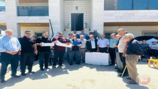 الإغاثة الزراعية تُطلق حملة وطنية لتوزيع كرتون العنب الفلسطيني في محافظتي الخليل وبيت لحم
