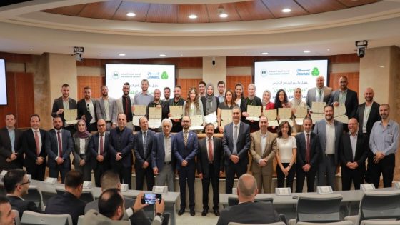 المركز الوطني للتحول الرقمي والذكاء الاصطناعي بـ”العربية الأمريكية” يُكرّم خريجي برنامج “خبير معتمد في التحول الرقمي”