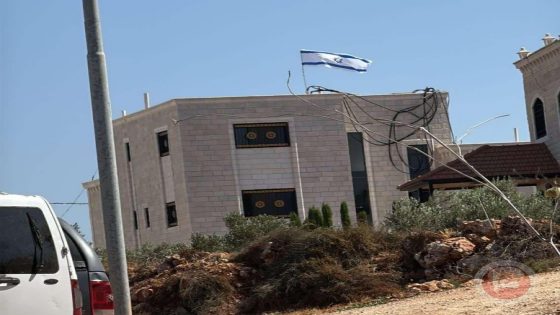 الاحتلال يحول بناية سكنية في ترمسعيا لثكنة عسكرية