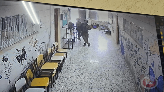 الاحتلال يقتحم مدارس في الخليل ويحتجز معلمين