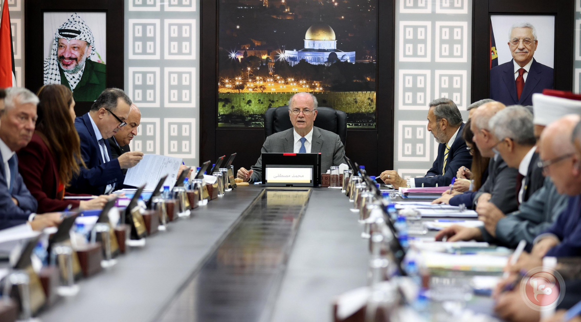 مجلس الوزراء يطالب بإجراءات دولية ملزمة لوقف الحرب على غزة