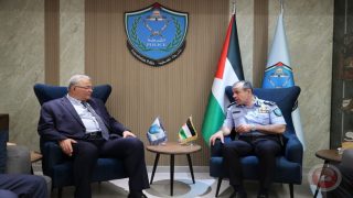 جامعة القدس وجهاز الشرطة يبحثان سبل تعزيز التعاون المشترك