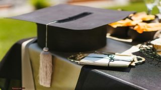 خريجة طب أسنان متفوقة تناشد أهل الخير مساعدتها للحصول على شهادتها الجامعية