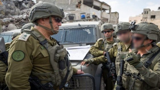 زامير يقتحم الضفة الغربية”:سنصل إلى كل مكان هنا والحرب مستمرة “(فيديو)