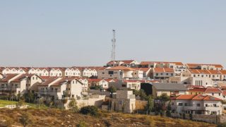 اللواء النتشة : اعلان سموتريتش الاستيطاني تقويض لحل الدولتين .. وما يجري في فلسطين مذبحة على رؤوس الاشهاد