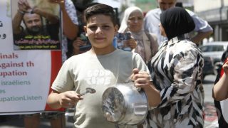صور من الخليل – في اليوم الوطني والعالمي نصرةً لغزة والأسرى