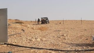 مستوطنون يسيجون أراض جديدة بالأغوار الشمالية