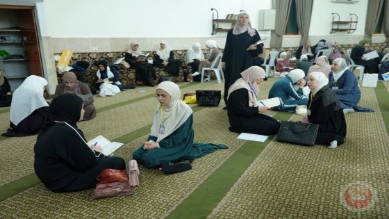 جمعية البيوت السعيدة تنظم نشاط “اقرأ لترق 2” بمشاركة 500 طالب وطالبة في الخليل
