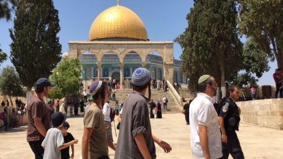دائرة شؤون القدس بمنظمة التحرير تحذر من خطورة إجراءات الاحتلال في القدس