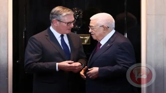 الرئيس يتسلم من القنصل العام البريطاني رسالة الاعتراف بدولة فلسطين