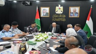 وزير الداخلية يترأس اجتماع المجلس الأعلى للدفاع المدني