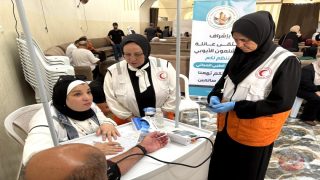 عائلة الهشلمون تنظم يوماً طبياً مجانيا في الخليل
