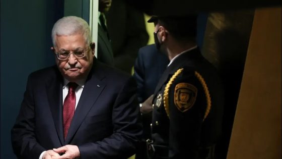 أبومازن يشارك في قمة شرم الشيخ