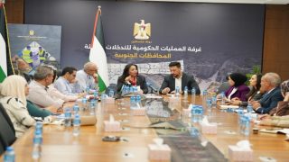 “العمليات الحكومية” تبحث الأوضاع الإنسانية في غزة