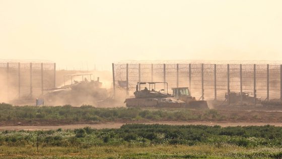 صحيفة تركية تحذر من قطع صلات قطاع غزة مع مصر بشكل نهائي