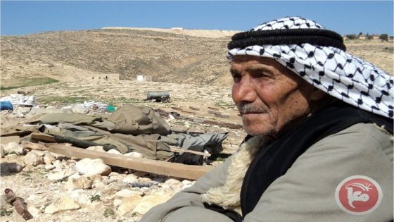 الاحتلال يقتحم قرية الزويدين جنوب الخليل ويهدد الأهالي