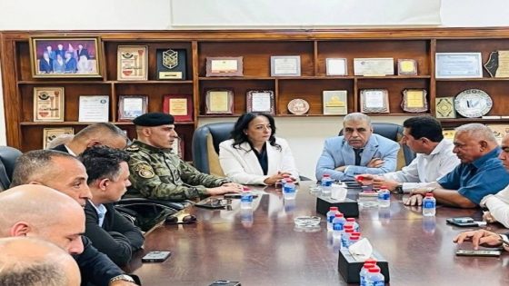 محافظ قلقيلية يستقبل وزيرة التنمية الاجتماعية