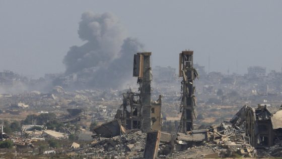 الحكومة بغزة تعلن القطاع منطقة منكوبة