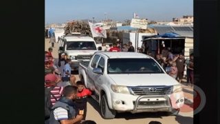 اسرائيل تسمح لحماس بدخول منطقة “الخط الأصفر” برفقة الصليب الأحمر للبحث عن جثث الاسرى