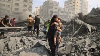 53 شهيدا في قطاع غزة منذ فجر اليوم