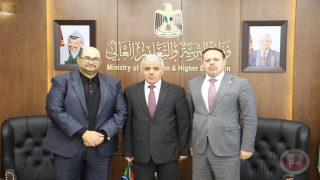 وزير التربية يبحث مع سفير جنوب إفريقيا قضايا مشتركة