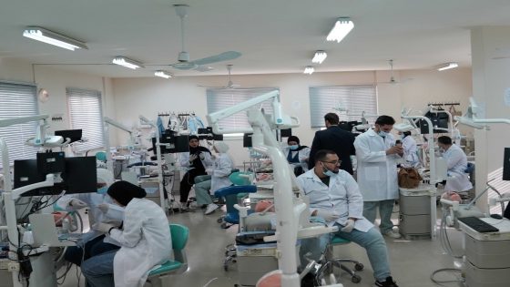 “العربية الامريكية” تنظم دورة في المعالجة الطبية في كلية طب الاسنان