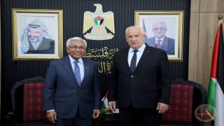 وزير الداخلية يلتقي سفير سنغافورة لدى دولة فلسطين ويبحث معه آفاق التعاون المشترك