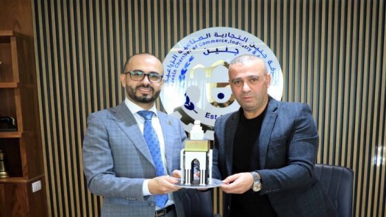 توقيع اتفاقية تعاون بين الجامعة العربية الامريكية والغرفة التجارية في جنين