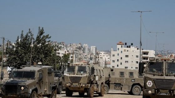 الاحتلال يبدأ غدا مناورات عسكرية في الضفة