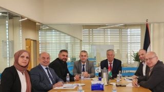 مجلس إدارة المدن والمناطق الصناعية يعقد اجتماعه في أريحا