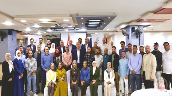 الوزير الحايك يختتم مشروع توثيق المباني التاريخية في وسط محافظة الخليل