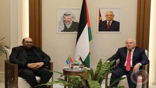 وزير الاقتصاد وسفير جنوب أفريقيا يبحثان آفاق التعاون المشترك
