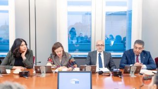 بروكسل: البرلمان الأوروبي يبحث مع وفد فلسطيني الدعم الإنساني والتنموي لفلسطين
