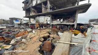 الدفاع المدني ينتشل 30 شهيدًا من عائلة سالم غرب غزة