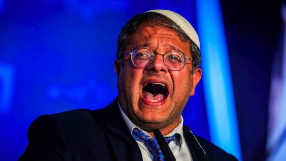 بن غفير يجدد التهديد بهدم قبر الشيخ عز الدين القسام