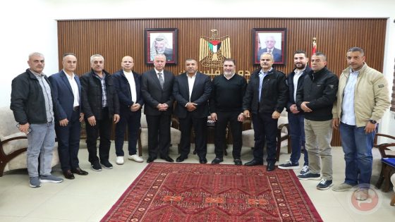 إدارة هيبرون اكسبو تكرّم محافظ الخليل ومدراء الأجهزة الأمنية