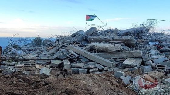 شاهد- الاحتلال يشرع بهدم منزل في بزاريا شمال نابلس