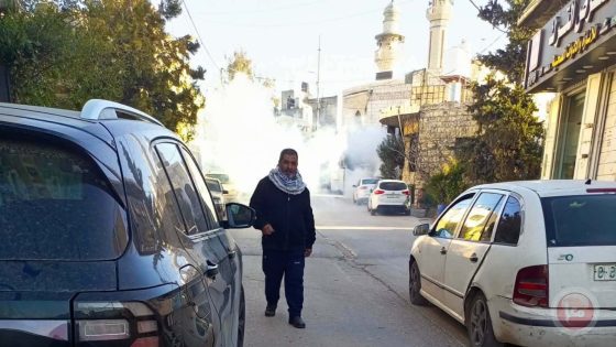 إصابات بالاختناق خلال اقتحام قوات الاحتلال بلدة بيت أمر