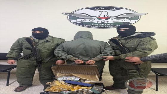 محدث: القبض على متورطين في سطو مسلح على محل للمجوهرات في الظاهرية