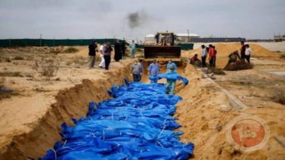 الاحتلال يسلم جثمان ١٥ شهيد مقابل آخر جثة لجندي اسرائيلي بغزة