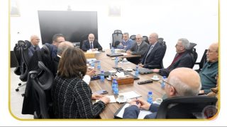 سلامة: حملة لتعزيز الضغط الدولي الهادف لتأمين الإفراج عن أموال المقاصة.