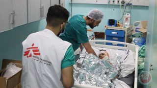 “أطباء بلا حدود” تستجيب للشروط الاسرائيلية لاستمرار عملها بغزة