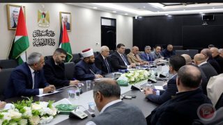 وزارة الداخلية تعقد لقاءً مع القائمين على مبادرة “حقنا… الجسر 24/7” لمتابعة ملف معبر الكرامة