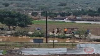 مستوطنون يقتحمون مسجد السلام ويعتدون على مدخل بلدة دير بلوط غرب سلفيت