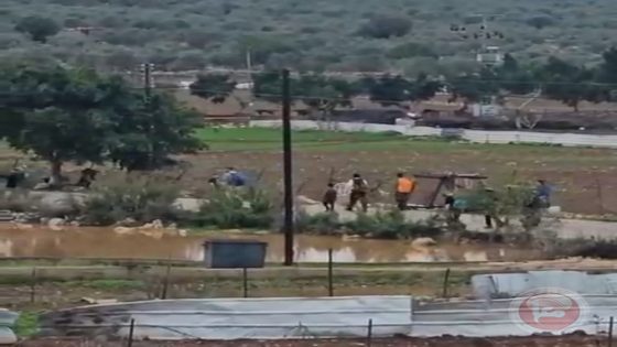 مستوطنون يقتحمون مسجد السلام ويعتدون على مدخل بلدة دير بلوط غرب سلفيت